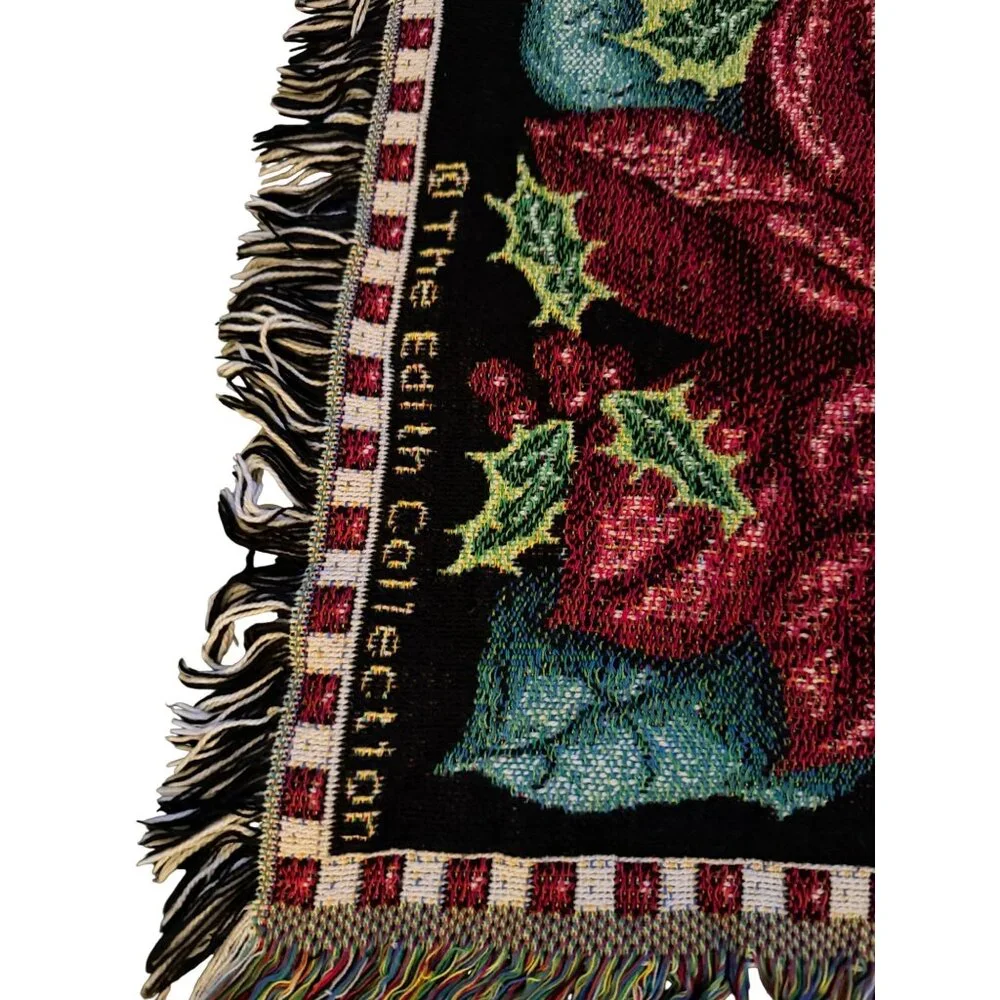 Goodwin Weavers Edith Collection Christmas Tapestry Throw Blanket 44” x 57”‎